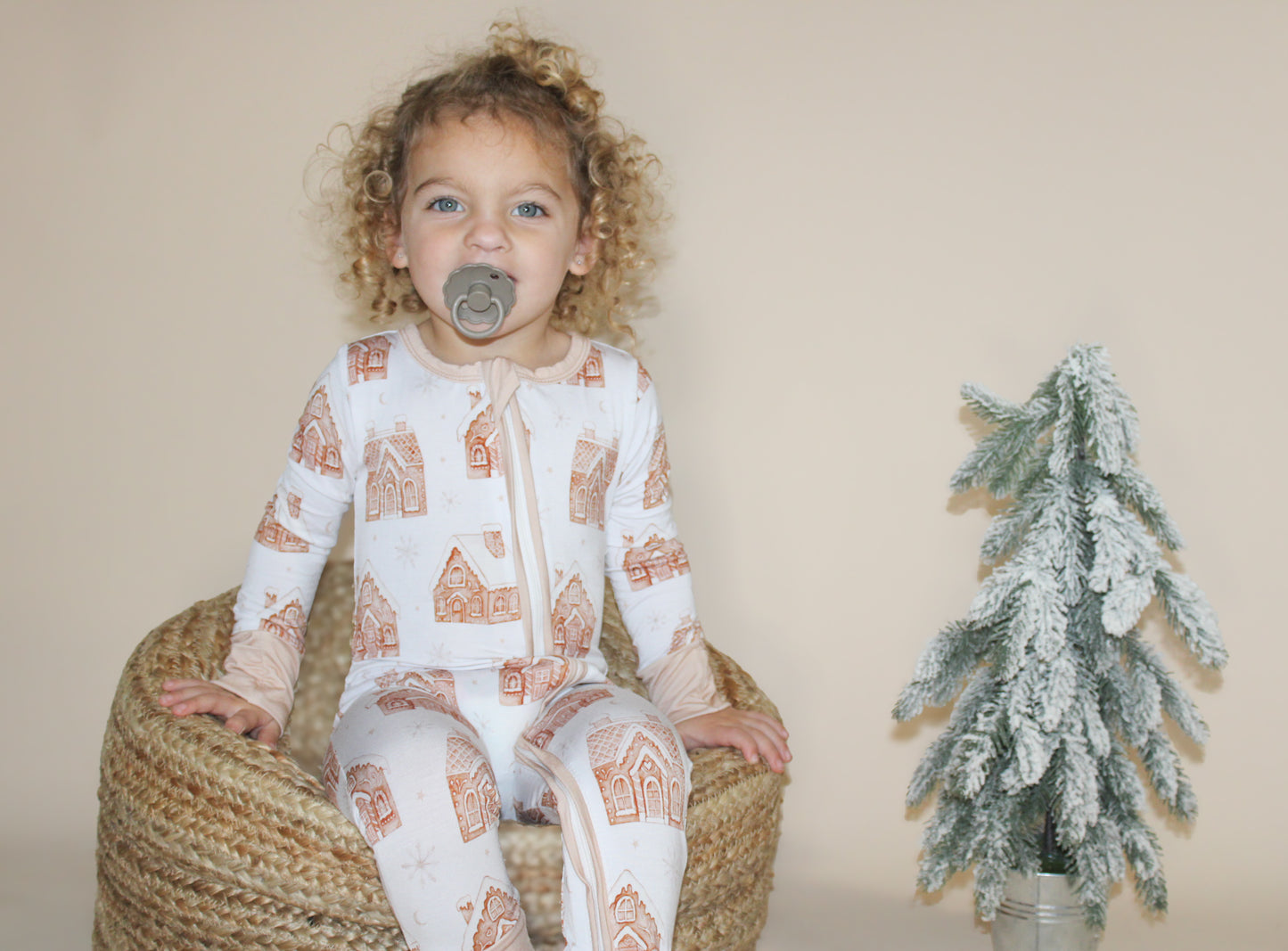 Bamboo zip romper- Gingerbread (BOGO 40% OFF)