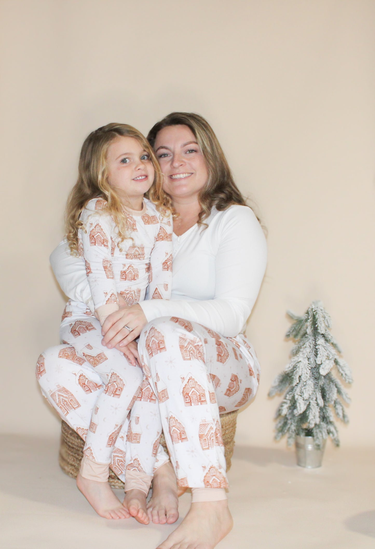 Adult Bamboo Jogger- Gingerbread (BOGO 40% OFF)